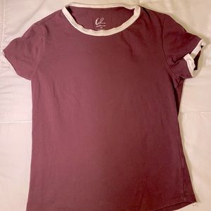 Maroon t-shirt